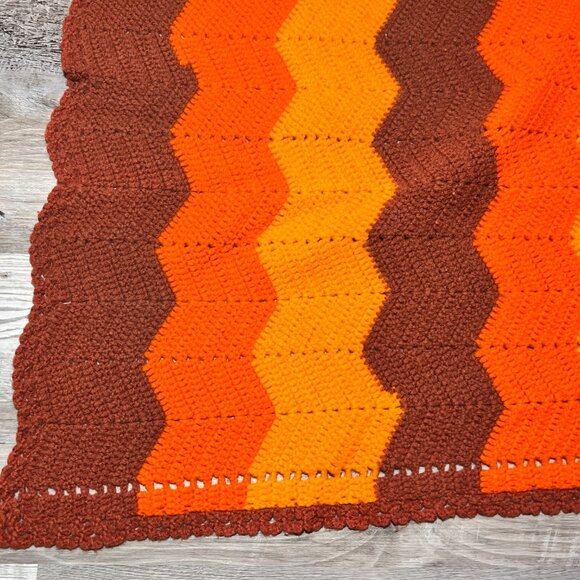 Homemade Crocheted Chevron Zig Zag Afghan Throw Blanket Retro Brown 59" x 55" - Picture 7 of 15